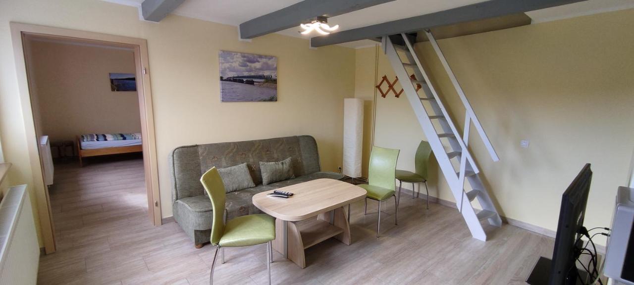Pension Lindenhof Kachlin エクステリア 写真
