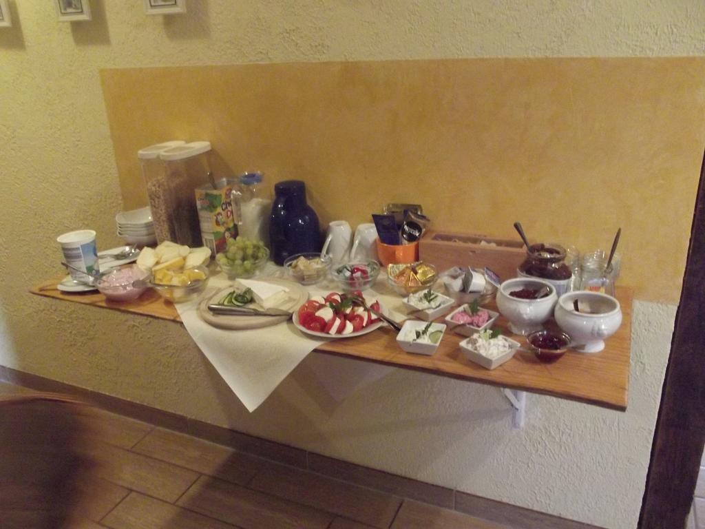 Pension Lindenhof Kachlin エクステリア 写真